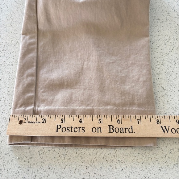 Talbots Size 12 Curvy Capri Stretch Khaki Chinos Cropped Pant Classic Preppy - Picture 9 of 14